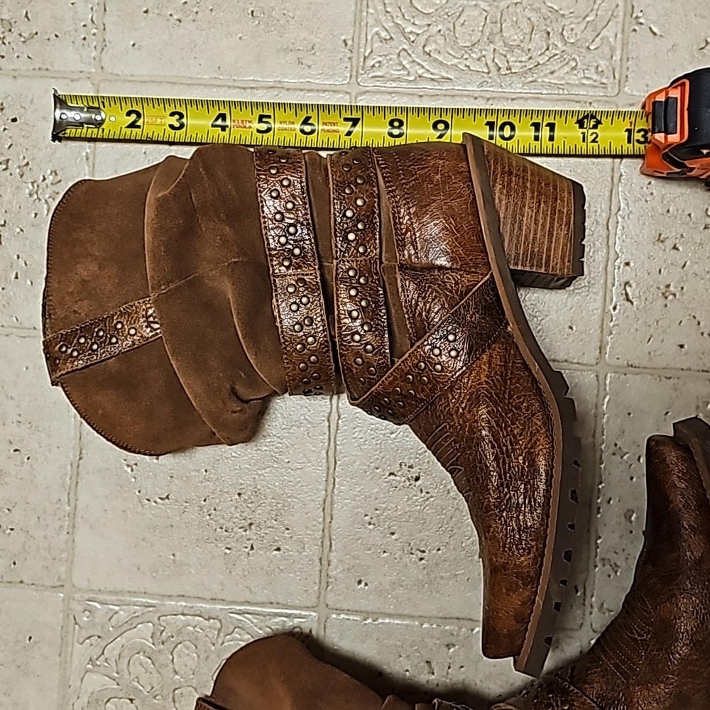 Ariat Women's boots